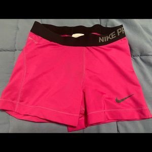 Nike Pro - Pink - Medium
